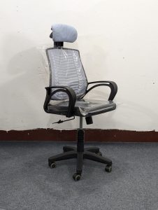 Special V Mesh Chair - Paste Colour